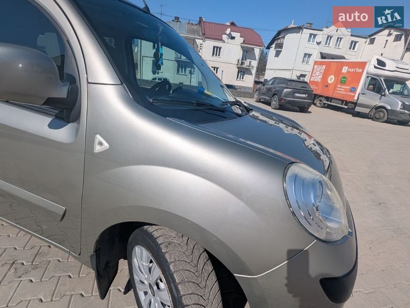 Минивэн Renault Kangoo 2011 в Львове