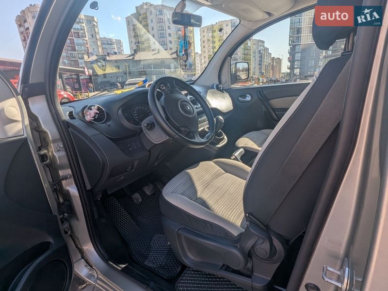 Минивэн Renault Kangoo 2011 в Львове