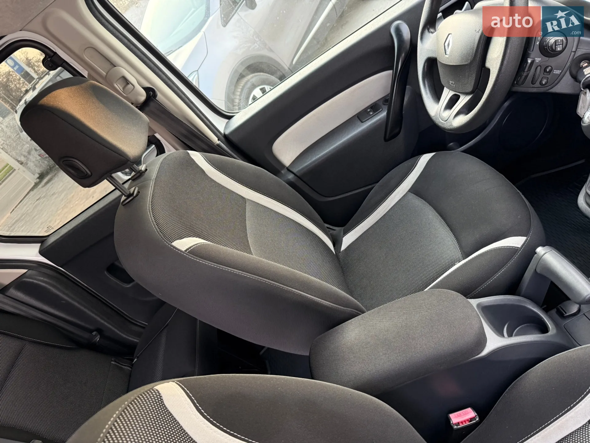 2015 Renault Kangoo - мініатюра 35