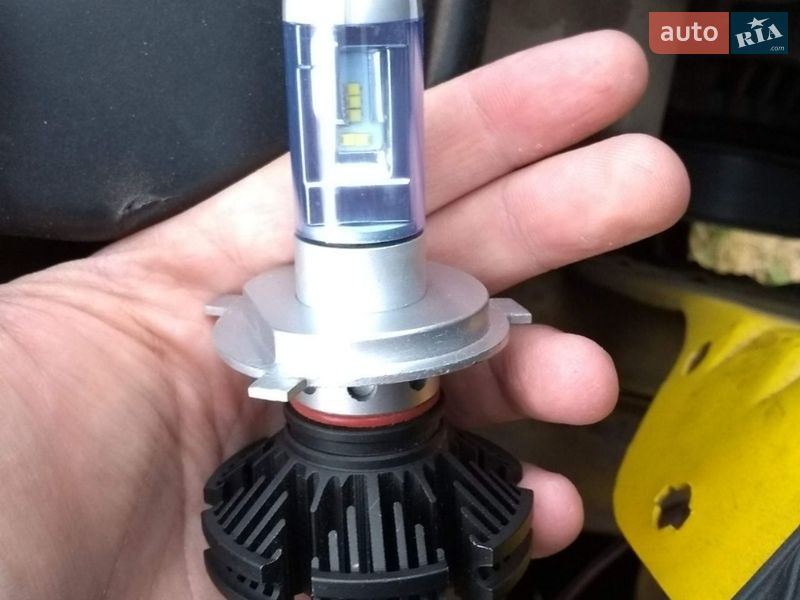 Мінівен Renault Kangoo 2000 в Новогуйвинське