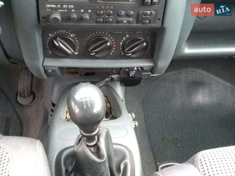 Мінівен Renault Kangoo 2000 в Новогуйвинське