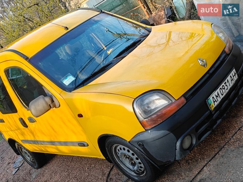 Мінівен Renault Kangoo 2000 в Новогуйвинське