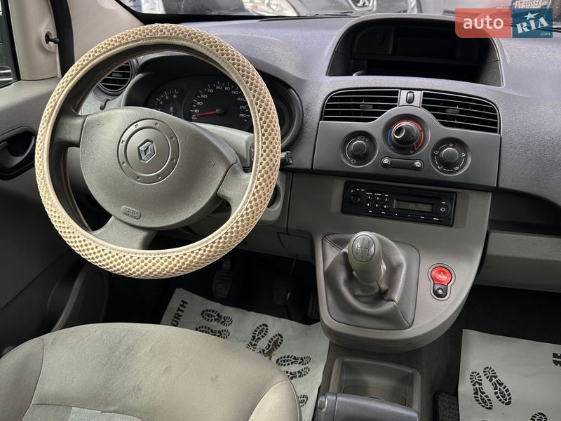 Минивэн Renault Kangoo 2009 в Смеле