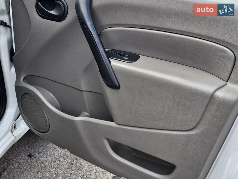 Грузовой фургон Renault Kangoo 2010 в Киеве