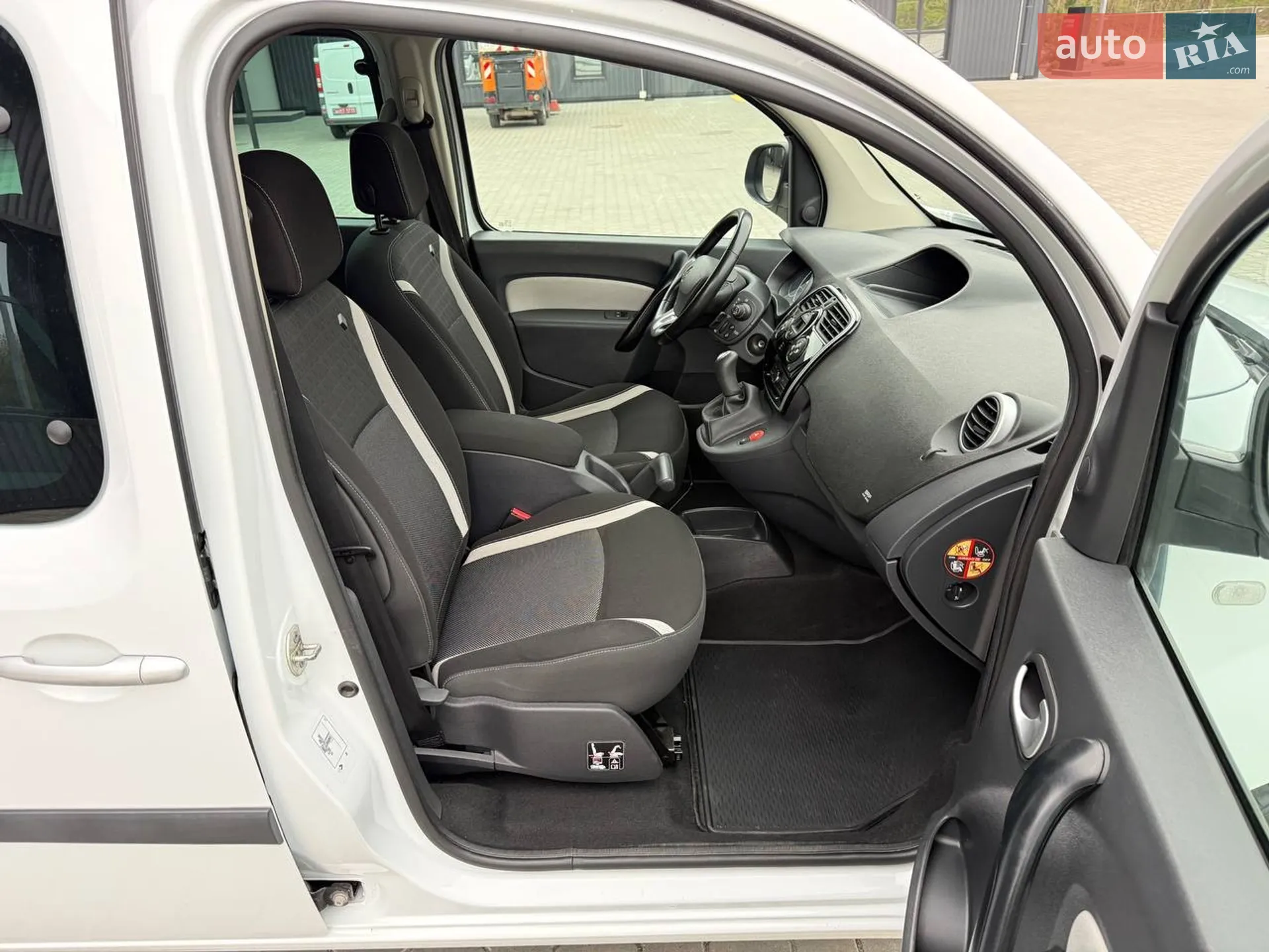 2016 Renault Kangoo - мініатюра 85