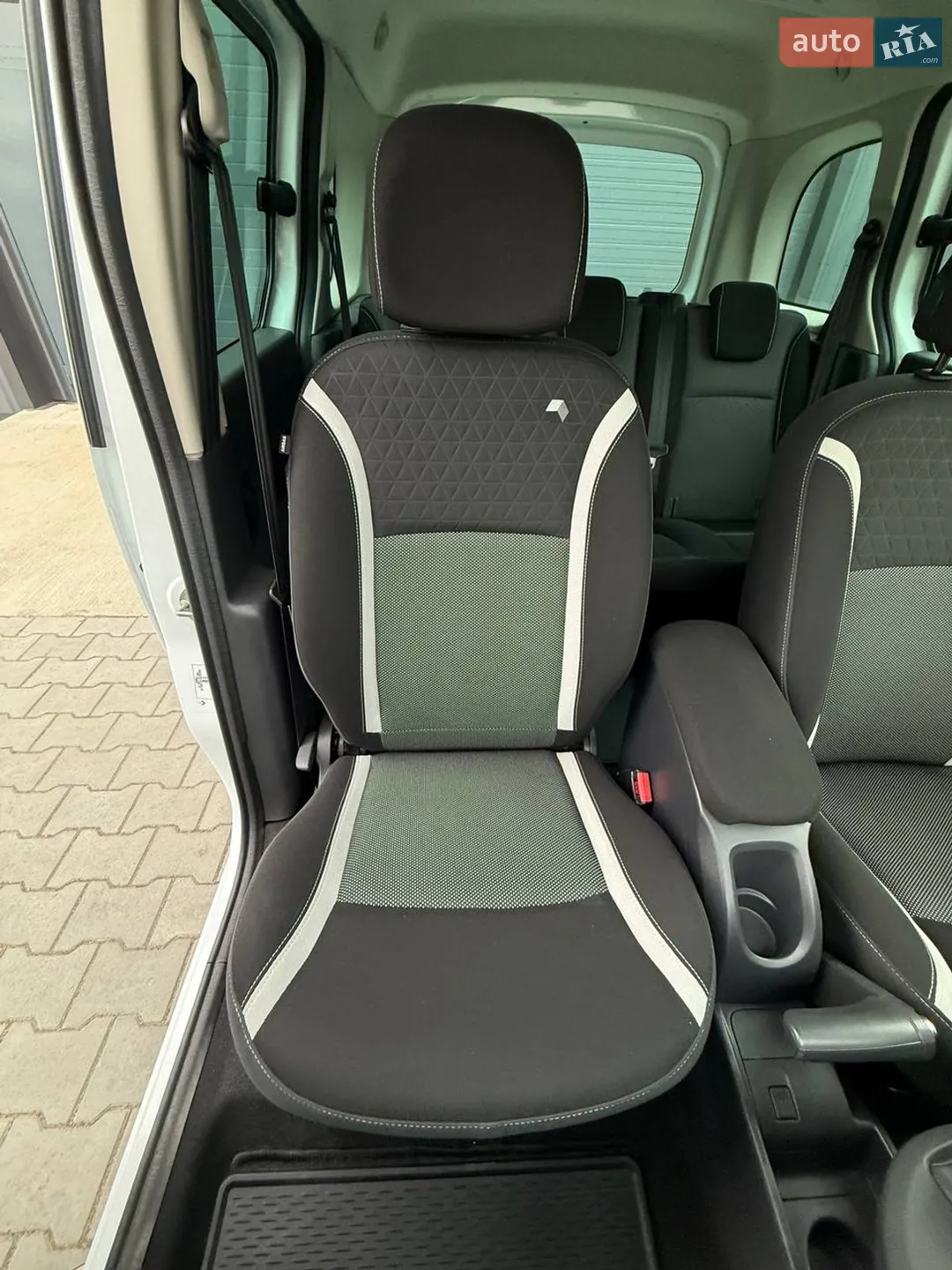 2016 Renault Kangoo - мініатюра 91