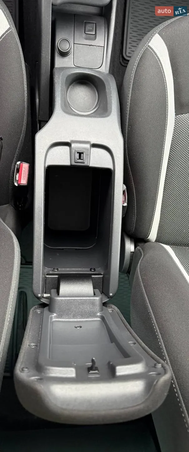 2016 Renault Kangoo - мініатюра 120