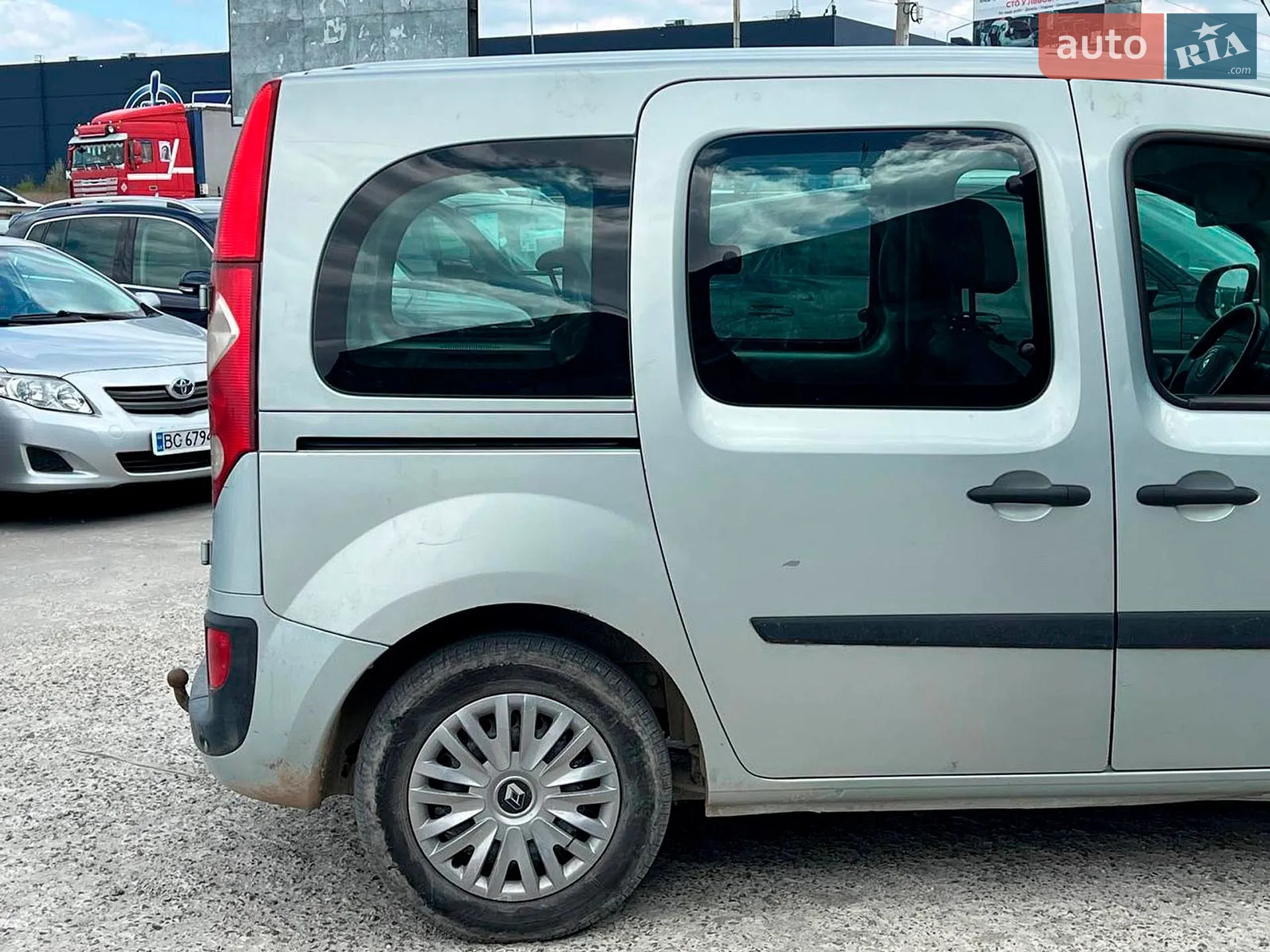 2012 Renault Kangoo - мініатюра 10