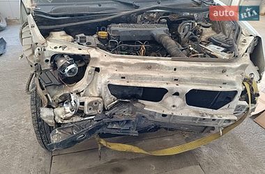 Мінівен Renault Kangoo 2004 в Чернівцях