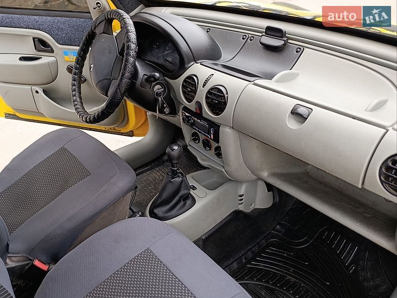 Минивэн Renault Kangoo 2001 в Хмельнике