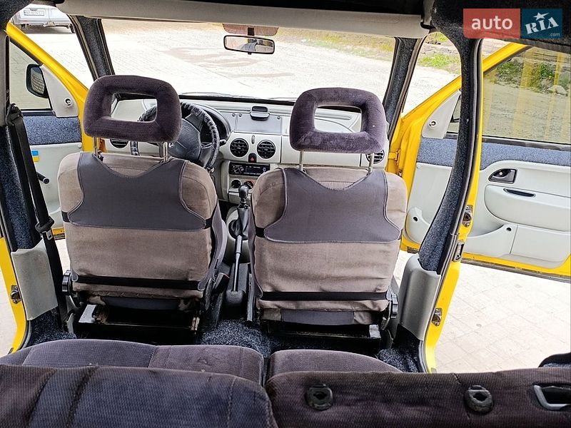 Минивэн Renault Kangoo 2001 в Хмельнике