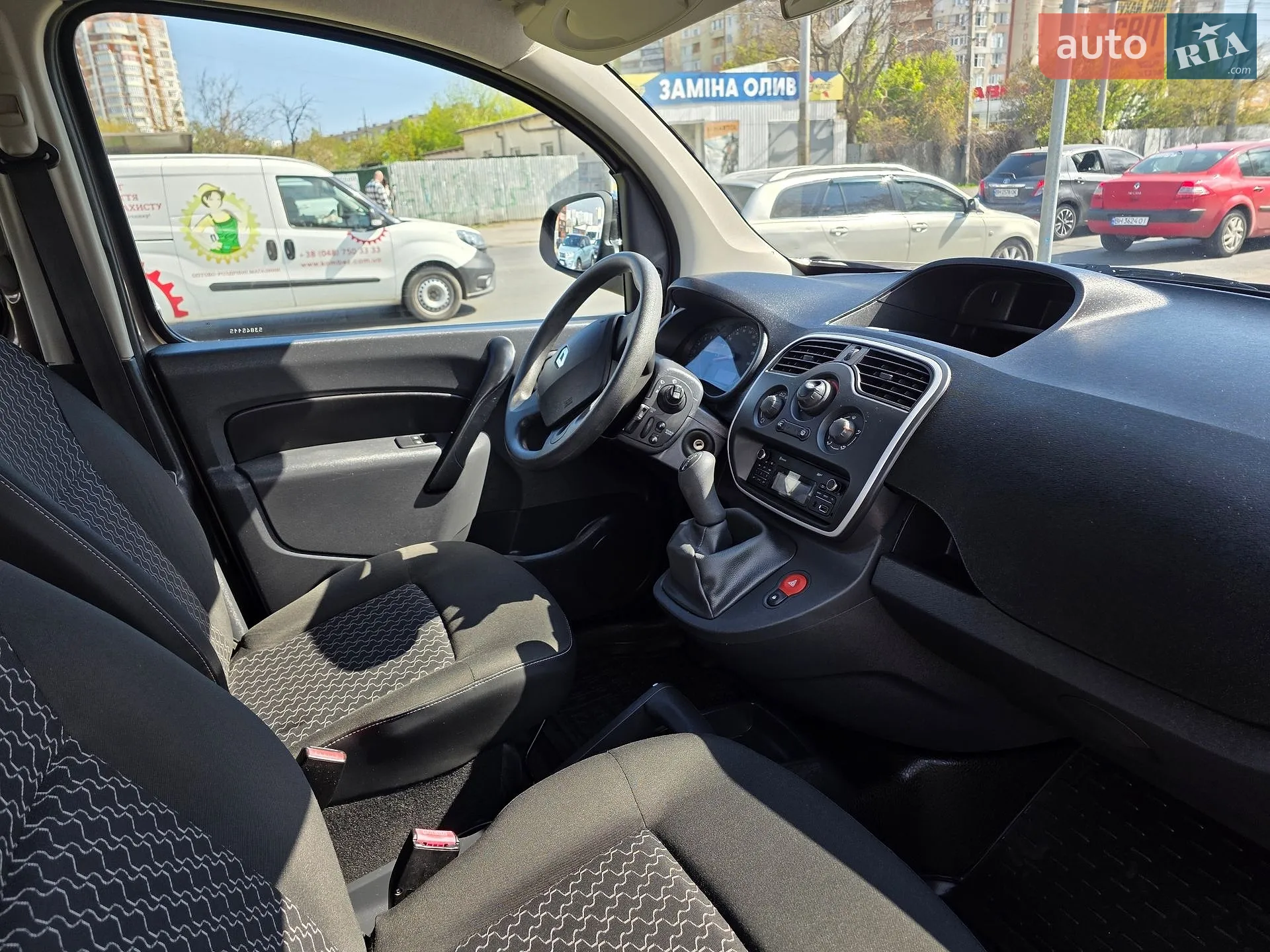 2015 Renault Kangoo - мініатюра 28