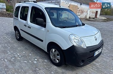 Минивэн Renault Kangoo 2010 в Хороле