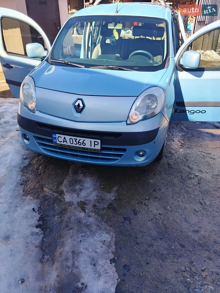 2010 Renault Kangoo - мініатюра 12