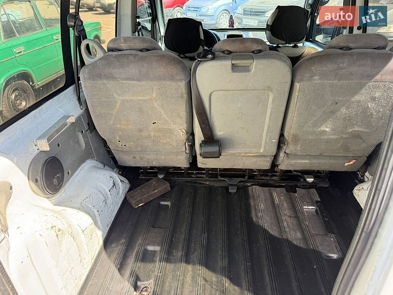 Минивэн Renault Kangoo 2006 в Звенигородке