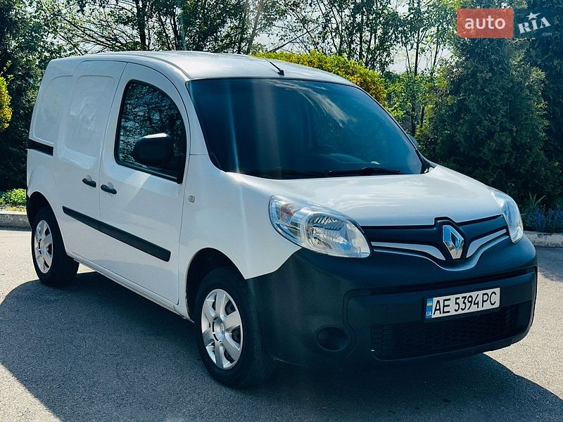Грузовой фургон Renault Kangoo 2016 в Каменском