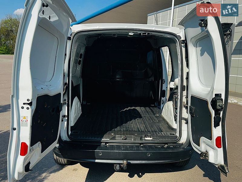 Грузовой фургон Renault Kangoo 2016 в Каменском