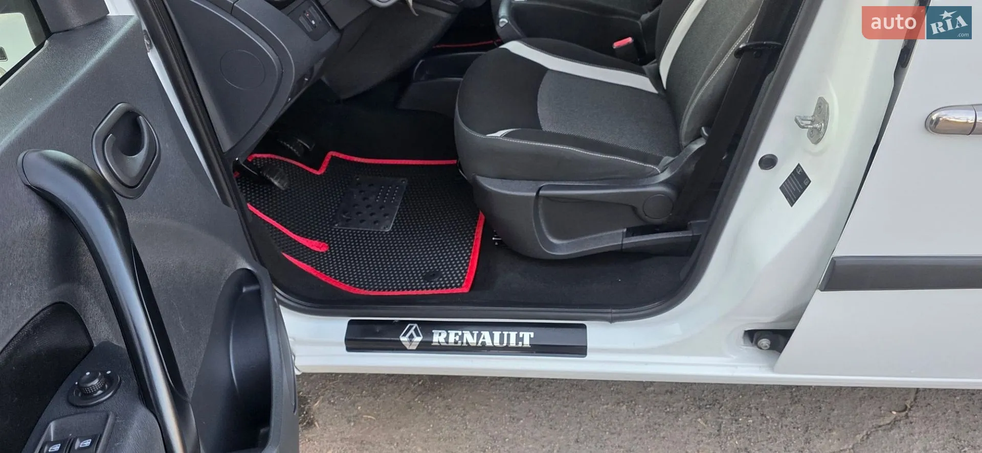 2015 Renault Kangoo - мініатюра 54