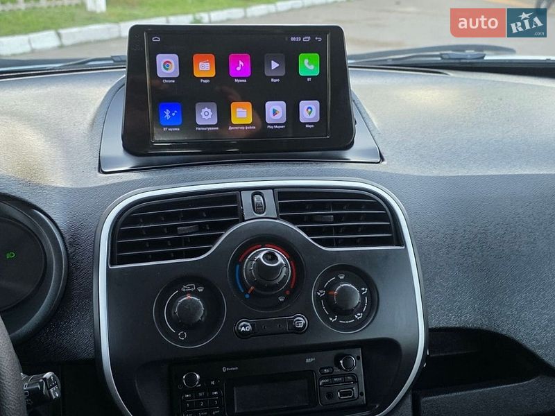 Минивэн Renault Kangoo 2015 в Новоархангельске
