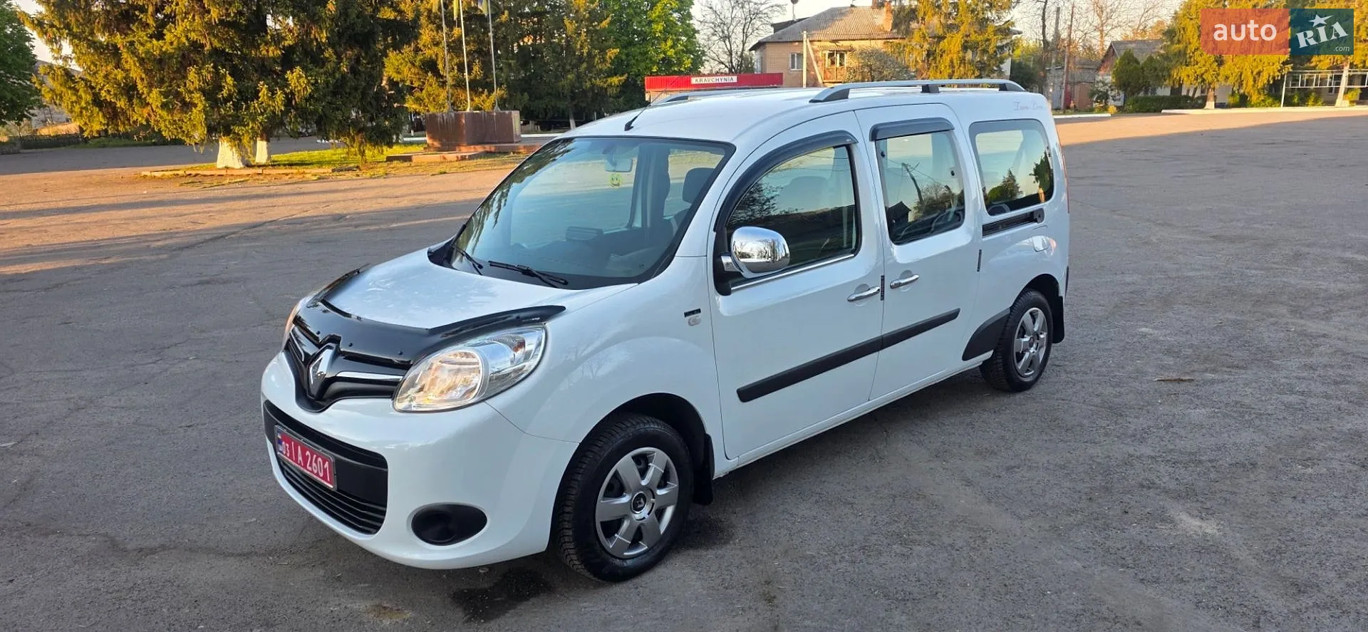 2015 Renault Kangoo - мініатюра 137