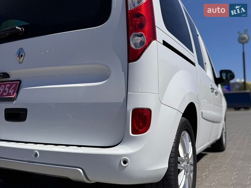 Минивэн Renault Kangoo 2013 в Луцке