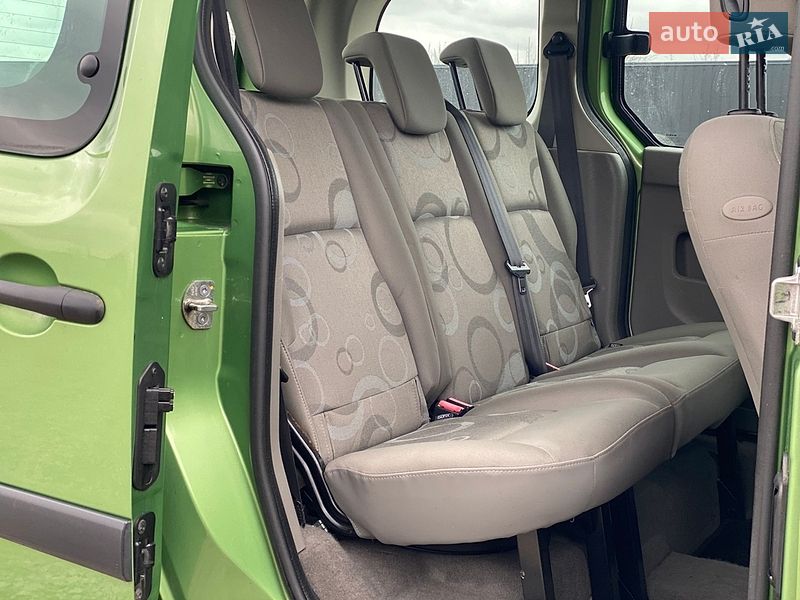 Минивэн Renault Kangoo 2009 в Староконстантинове