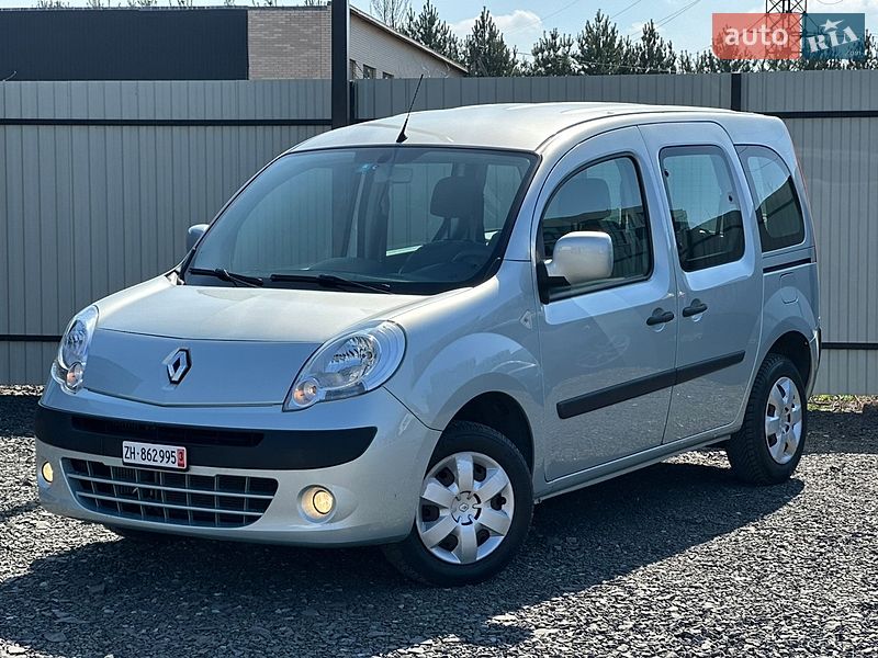 Минивэн Renault Kangoo 2009 в Луцке