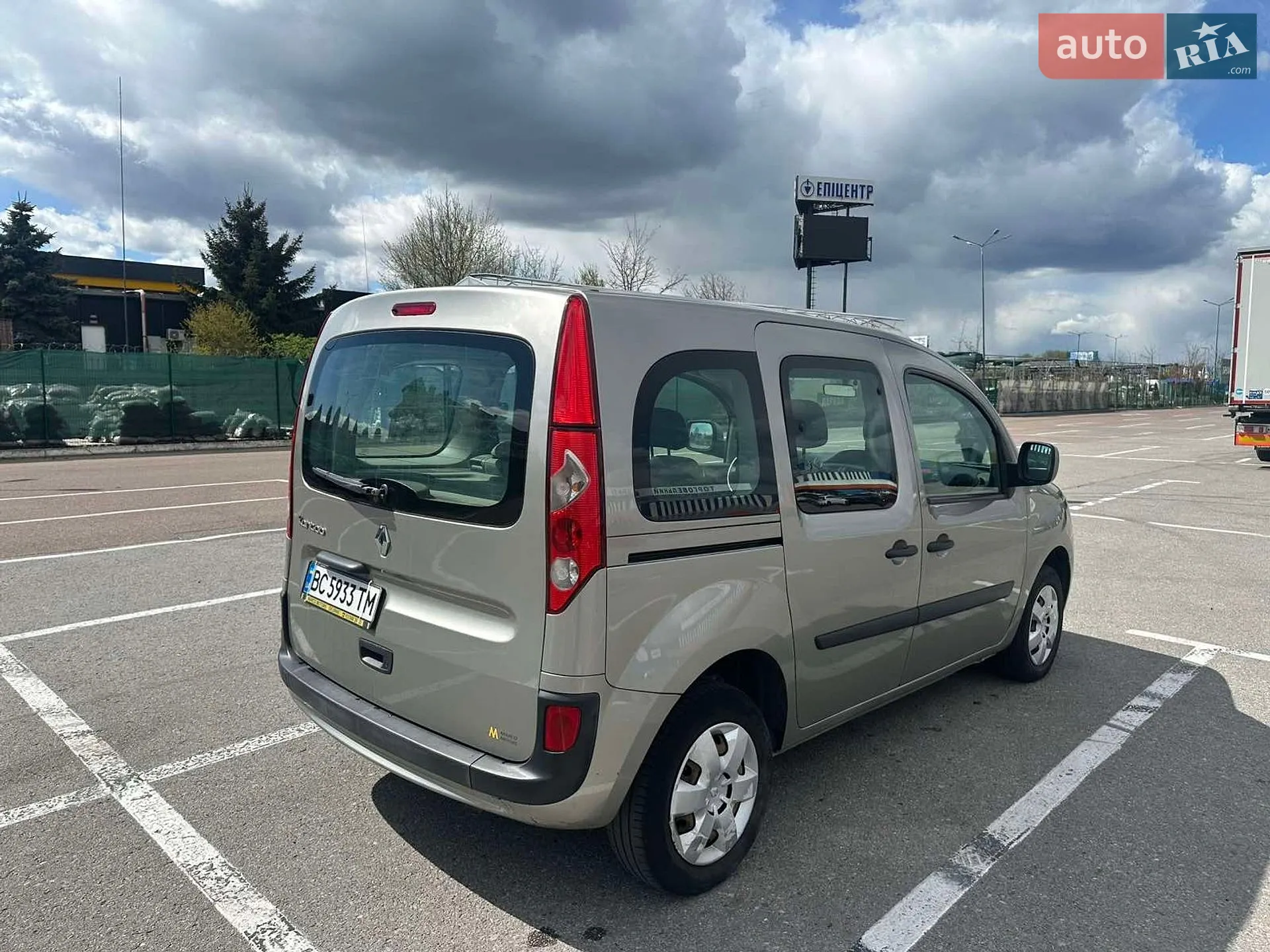 2010 Renault Kangoo - мініатюра 19