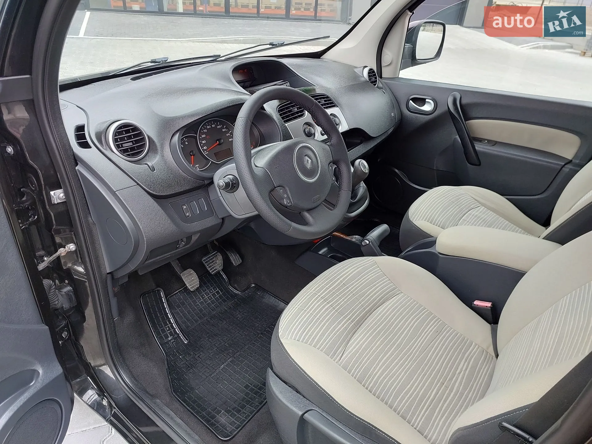 2012 Renault Kangoo - мініатюра 19