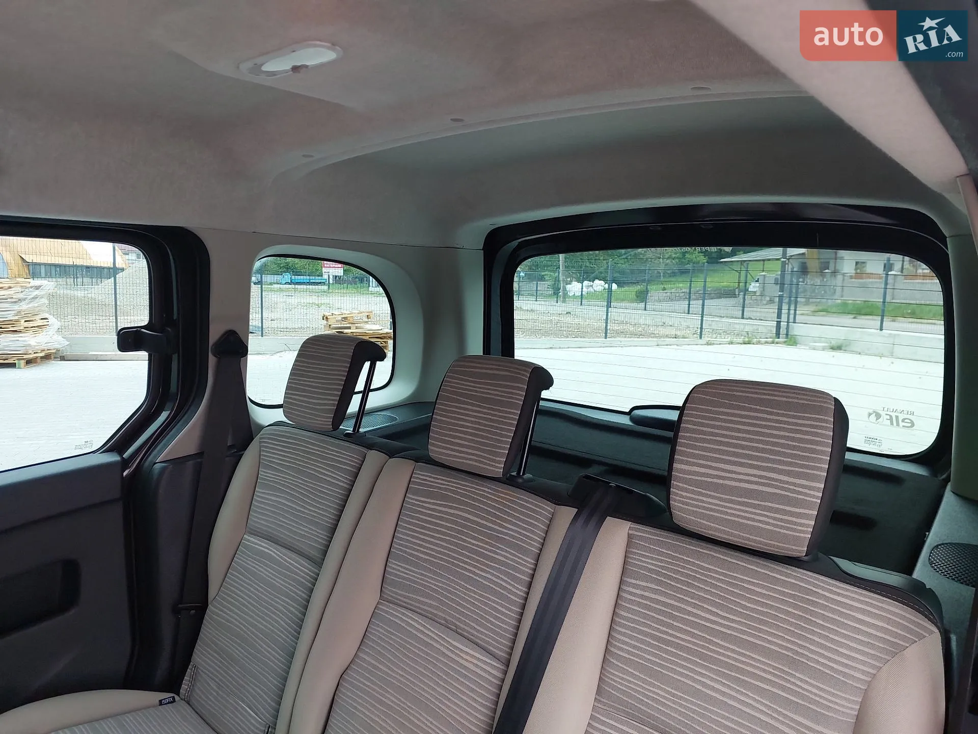 2012 Renault Kangoo - мініатюра 27
