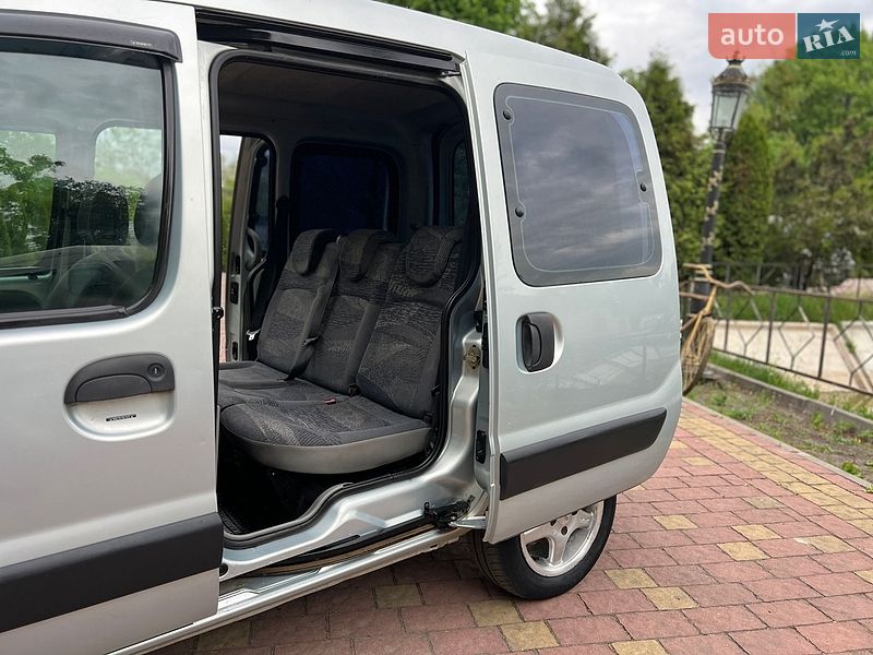 Минивэн Renault Kangoo 2002 в Жовкве