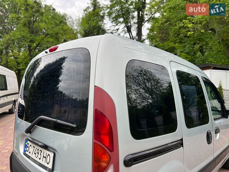 Минивэн Renault Kangoo 2002 в Жовкве