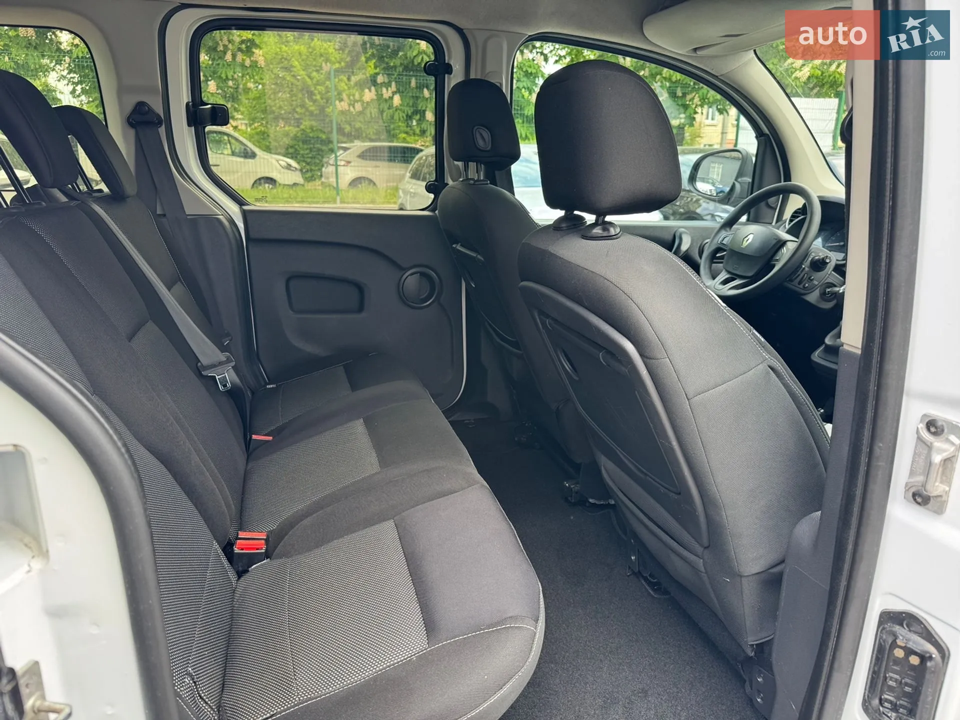 2016 Renault Kangoo - мініатюра 18