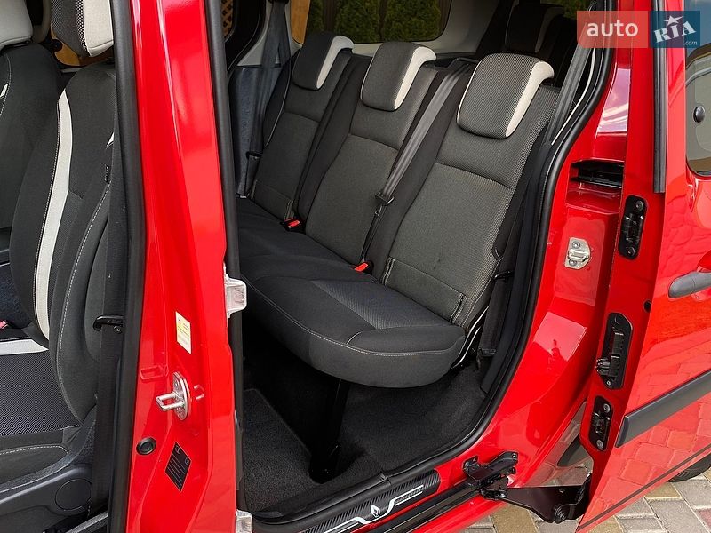 Минивэн Renault Kangoo 2014 в Дубно