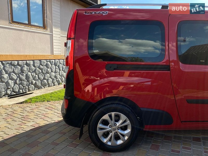 Минивэн Renault Kangoo 2014 в Дубно