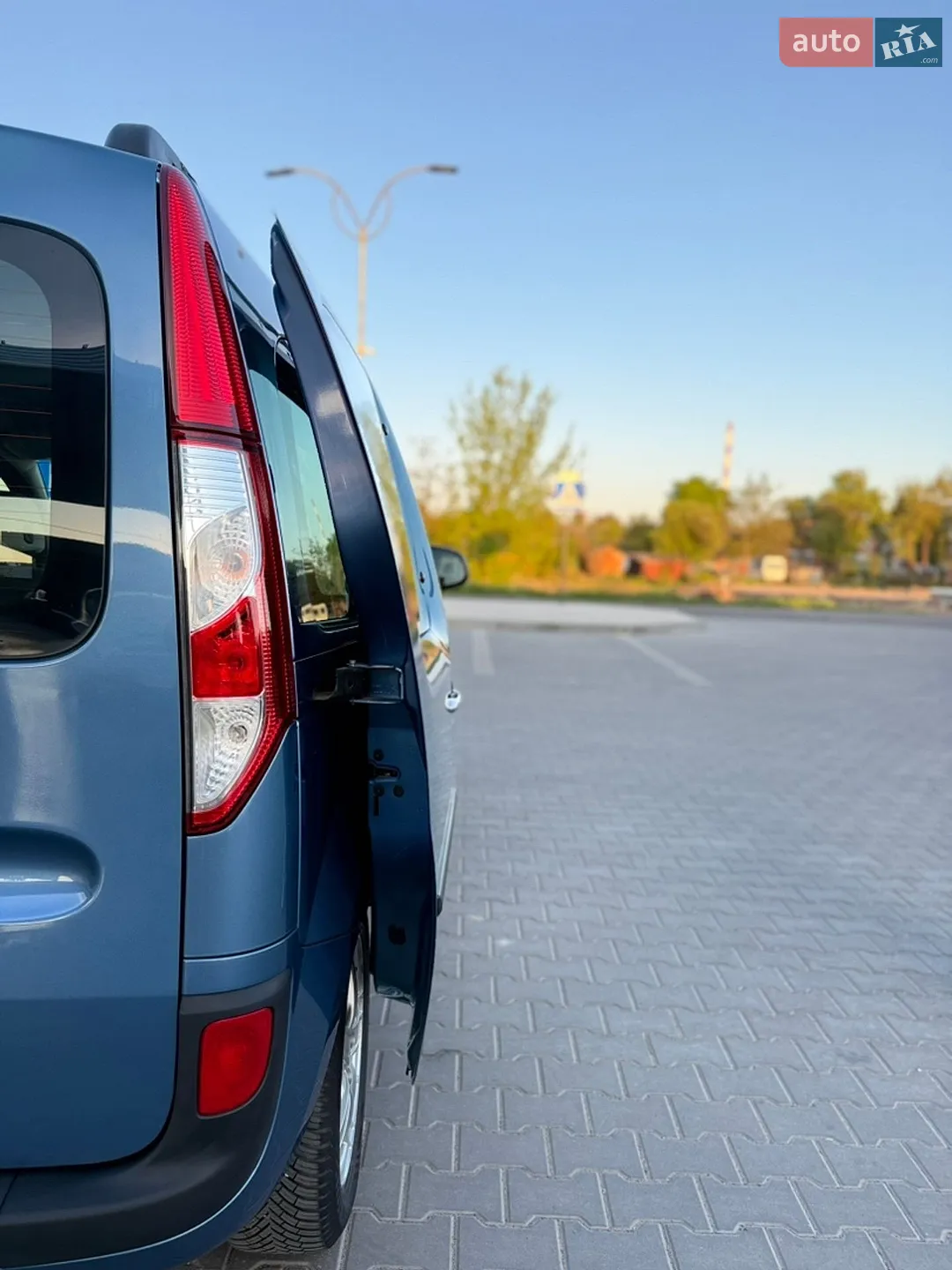 2013 Renault Kangoo - мініатюра 113