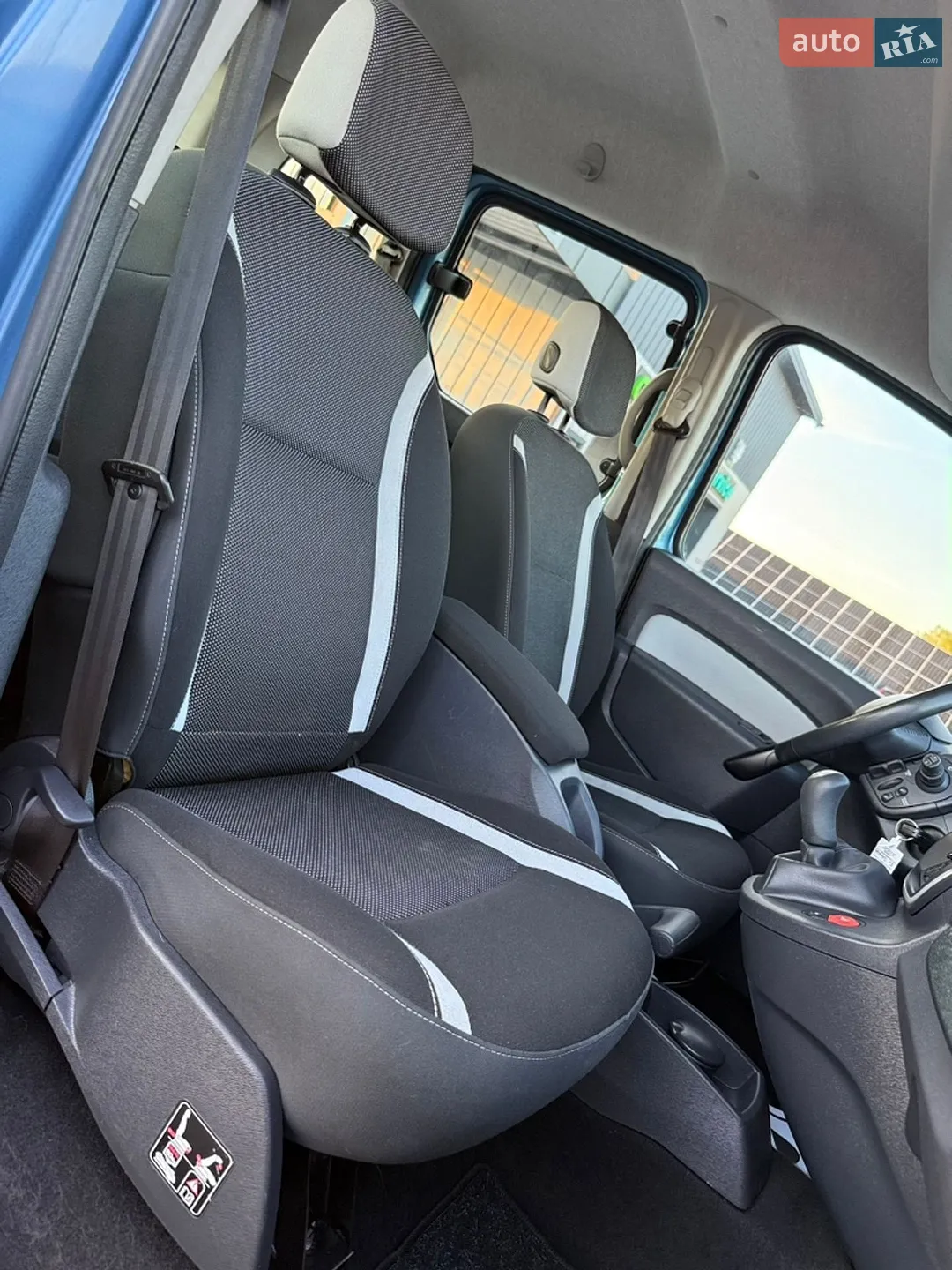 2013 Renault Kangoo - мініатюра 118