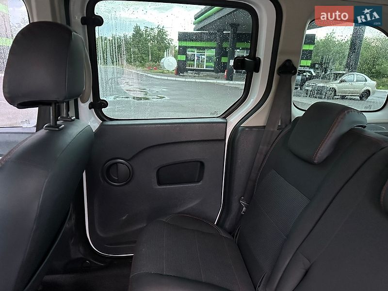 Минивэн Renault Kangoo 2015 в Днепре фото 13 Минивэн Renault Kangoo 2015 в Днепре