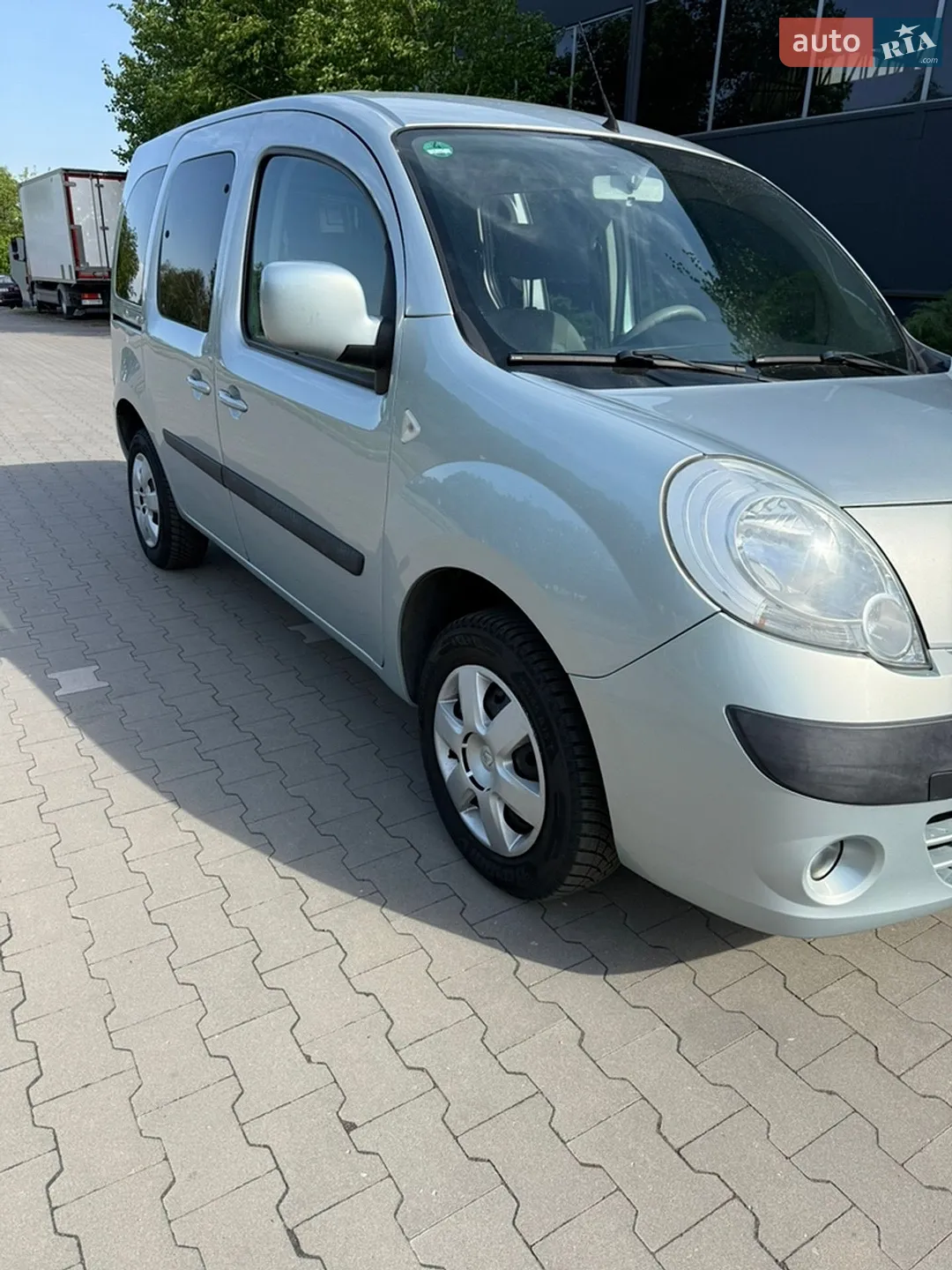 2011 Renault Kangoo - мініатюра 25