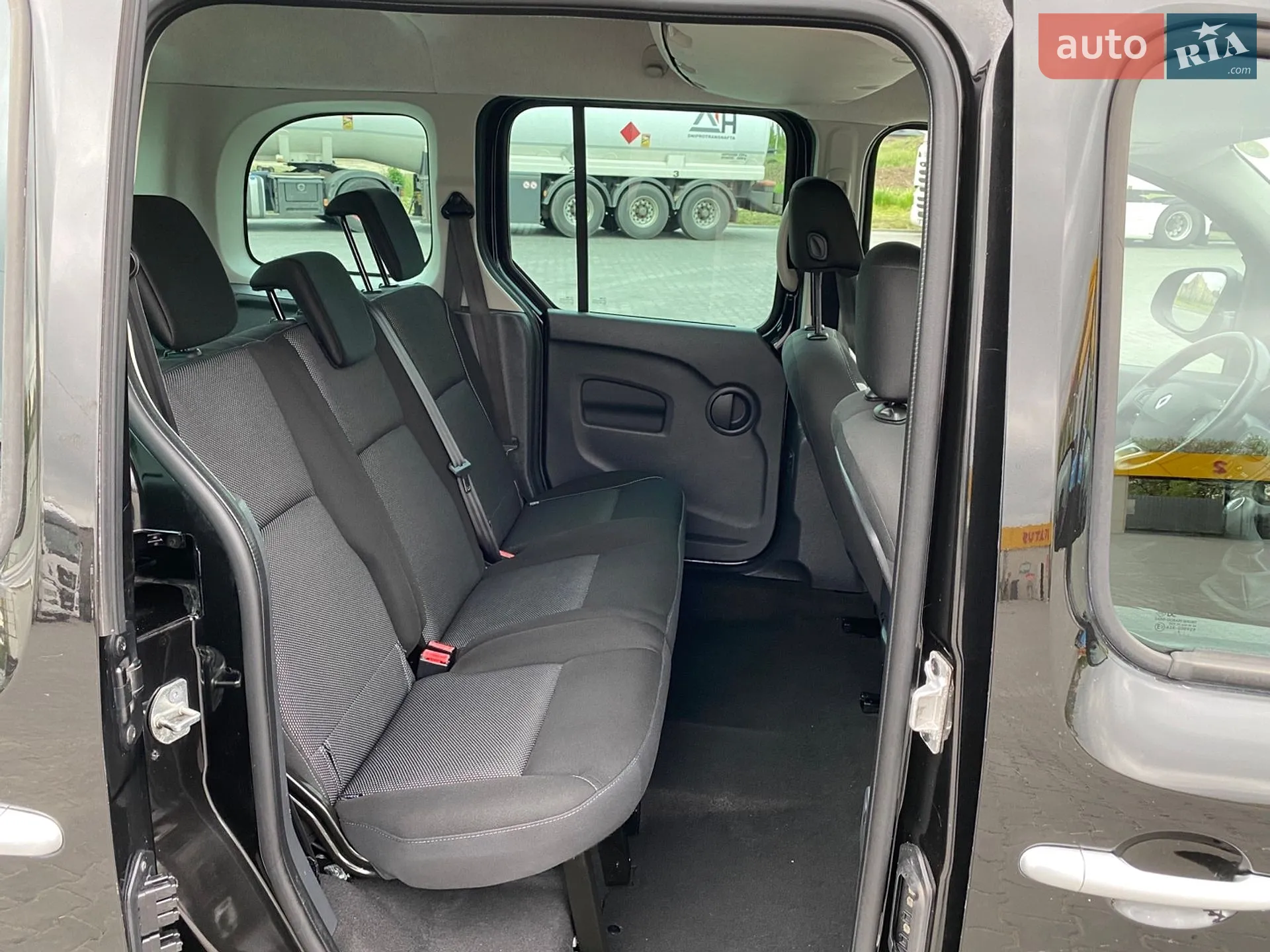 2015 Renault Kangoo - мініатюра 102