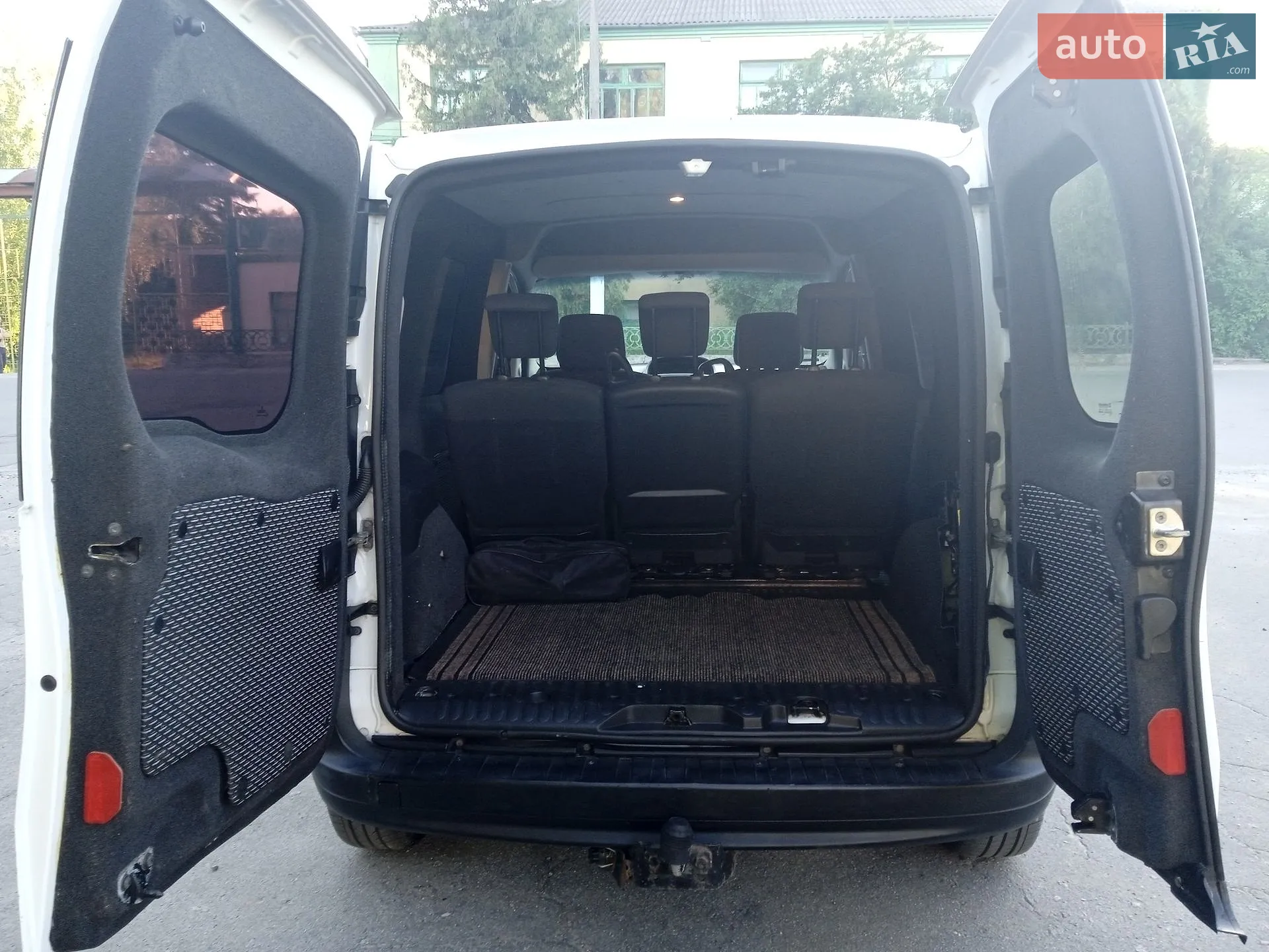 2011 Renault Kangoo - мініатюра 21