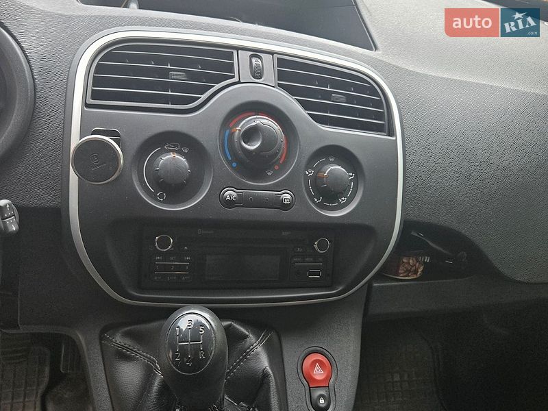 Грузовой фургон Renault Kangoo 2017 в Киеве