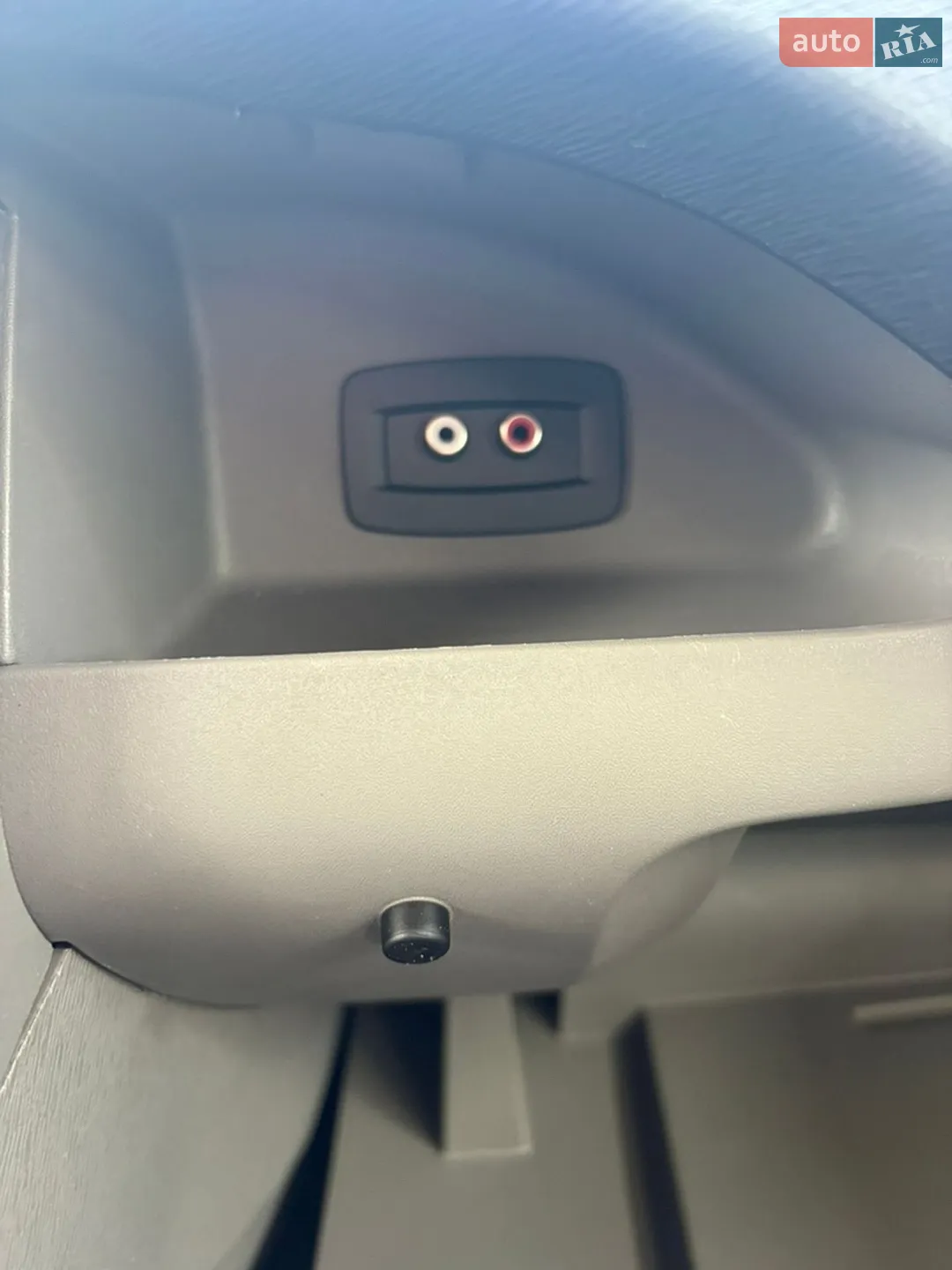 2010 Renault Kangoo - мініатюра 38