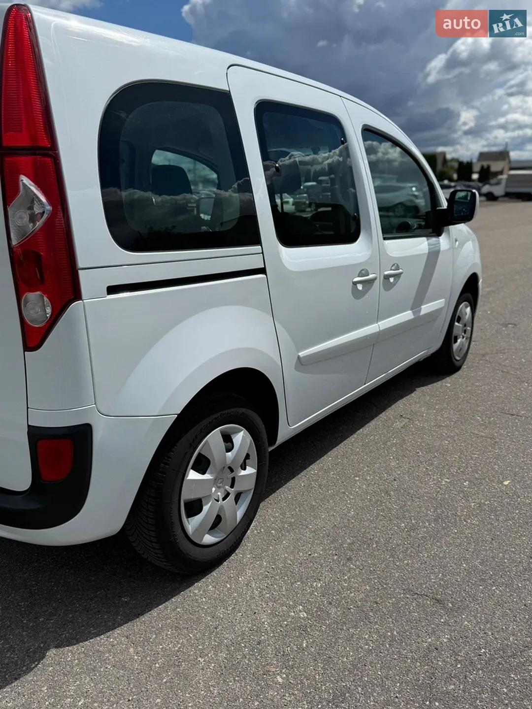 2011 Renault Kangoo - мініатюра 23