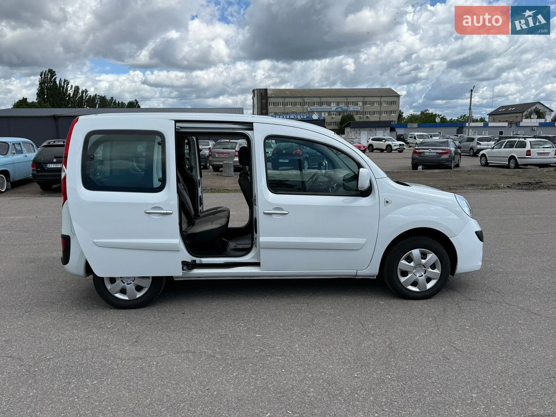 2011 Renault Kangoo - мініатюра 26