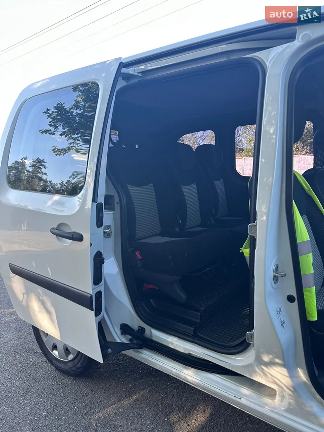 2011 Renault Kangoo - мініатюра 37