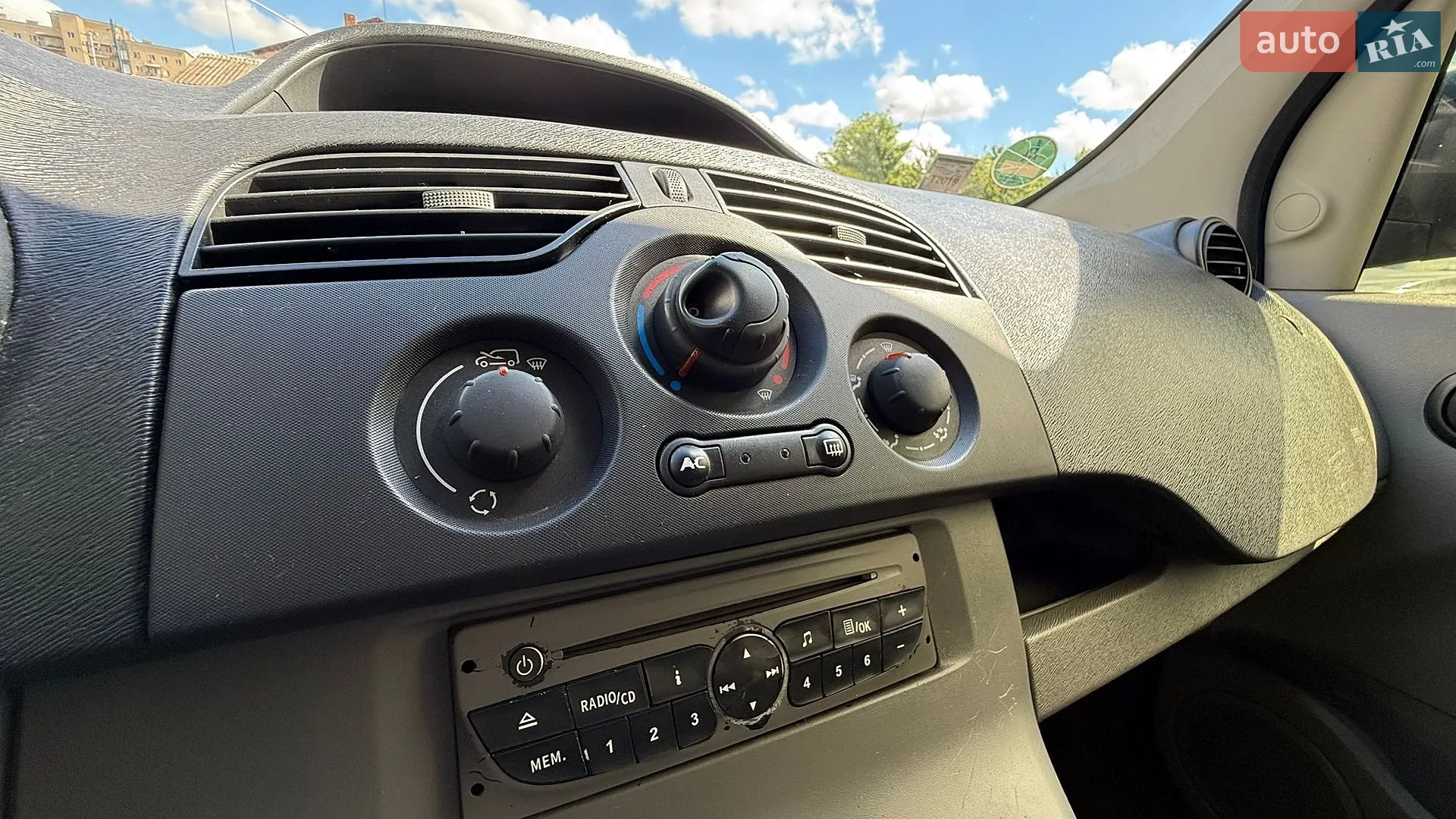 2010 Renault Kangoo - мініатюра 19