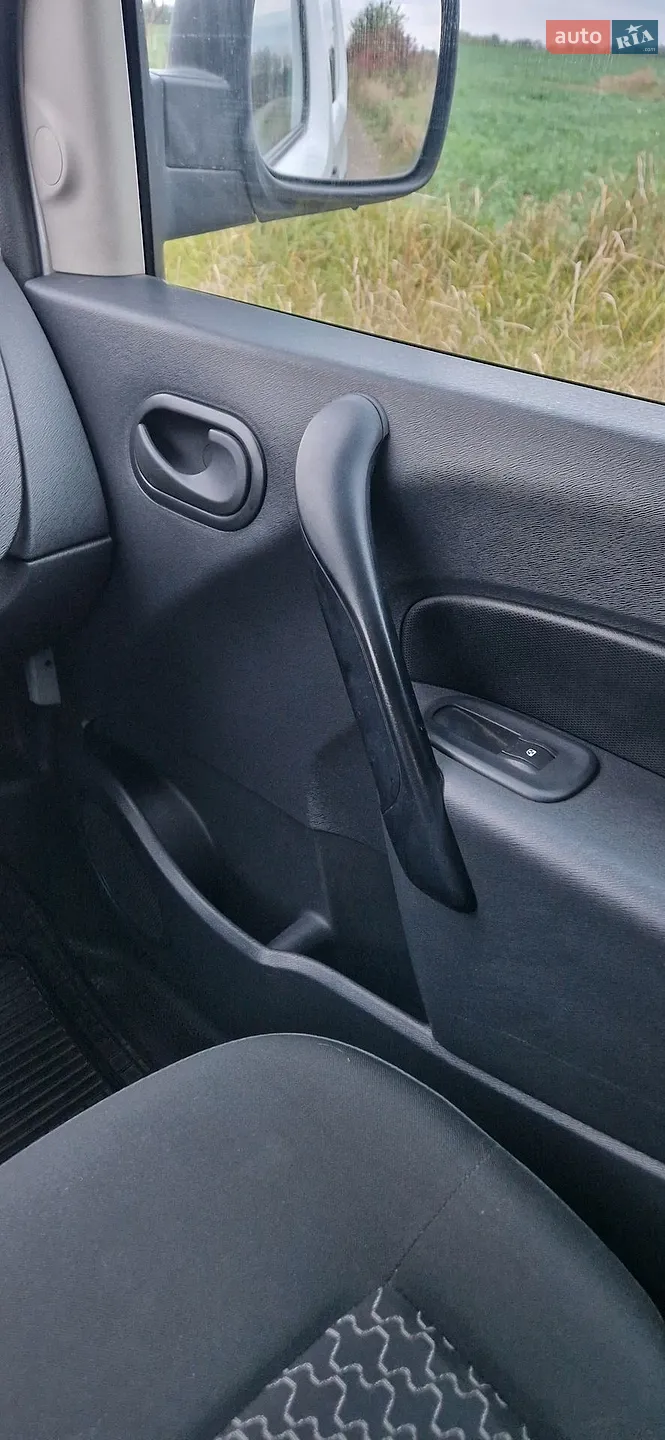 2011 Renault Kangoo - мініатюра 33