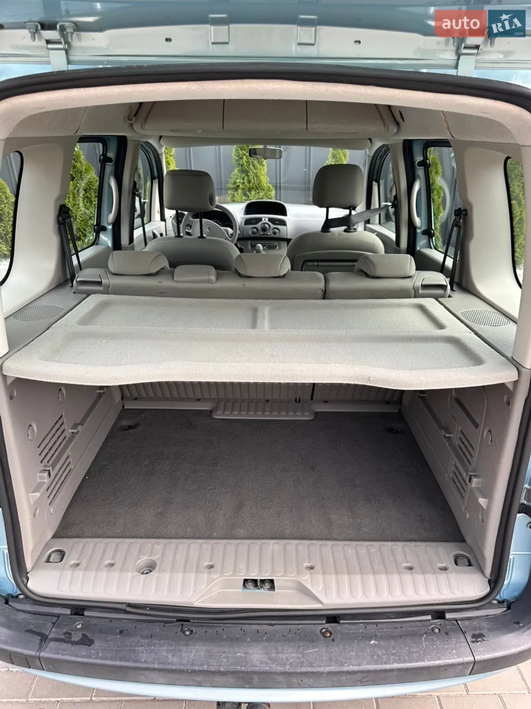 2010 Renault Kangoo - мініатюра 14