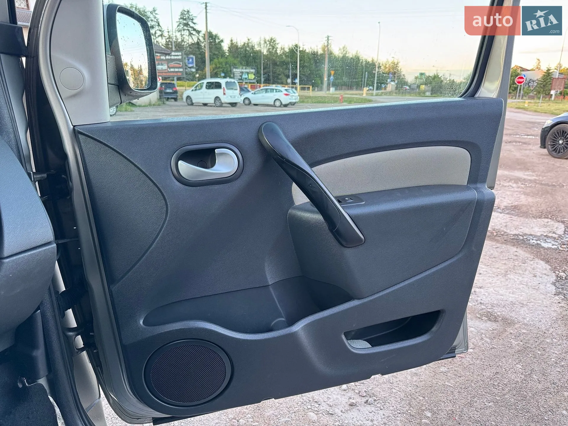 2011 Renault Kangoo - мініатюра 11